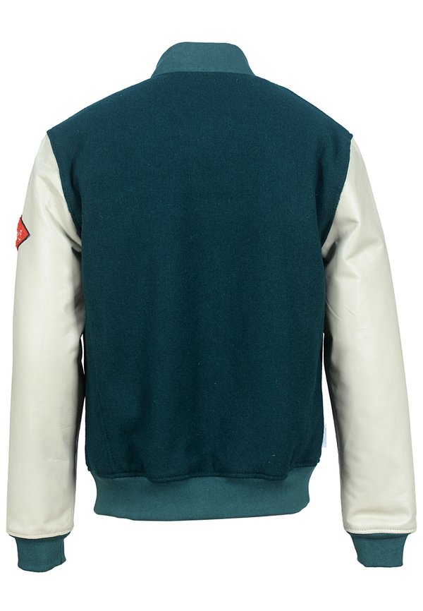 Lee Cooper