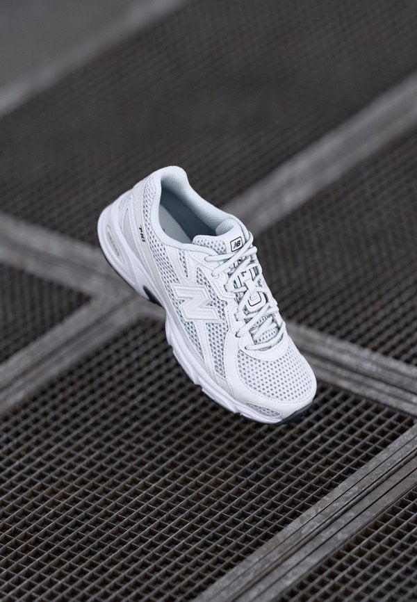 New Balance U740 UNISEX - Trainers - white