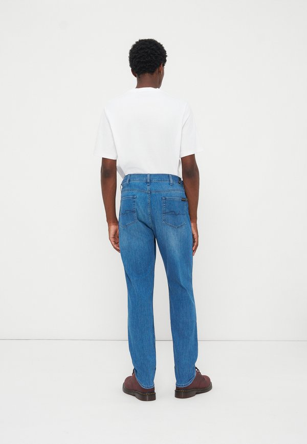 7 for all mankind