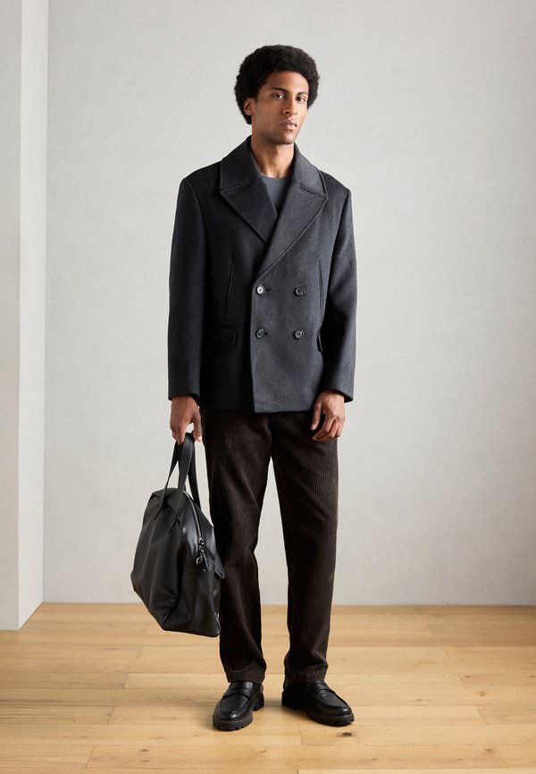 Isaac Dewhirst AXEL PEA COAT