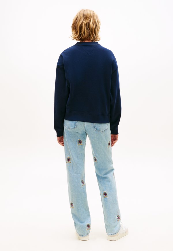 Tommy Jeans WAVY FLAG SUEDED TERRY BOXY SWEATSHIRT
