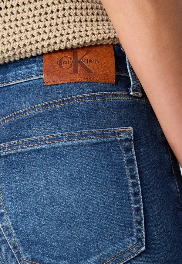Calvin Klein Jeans MID RISE