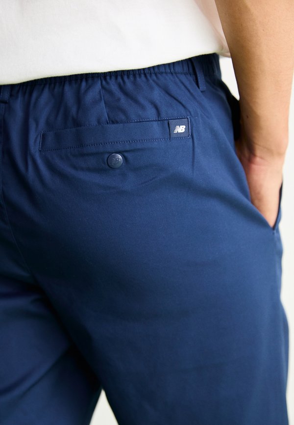 New Balance ATHLETICS STANDARD TAPERED PANT 30"