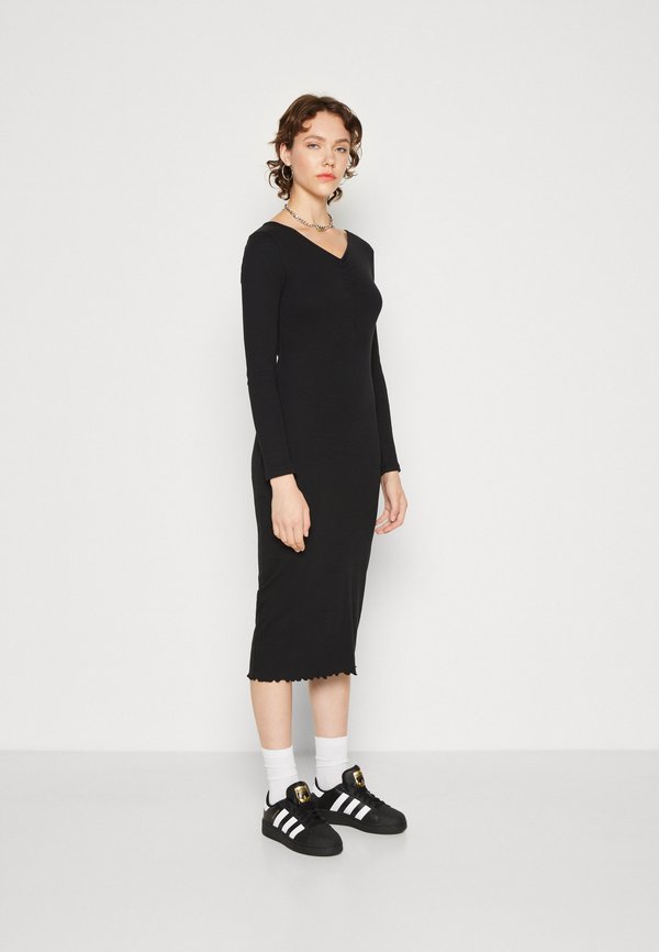Pieces PCCAMMA V NECK LONG DRESS