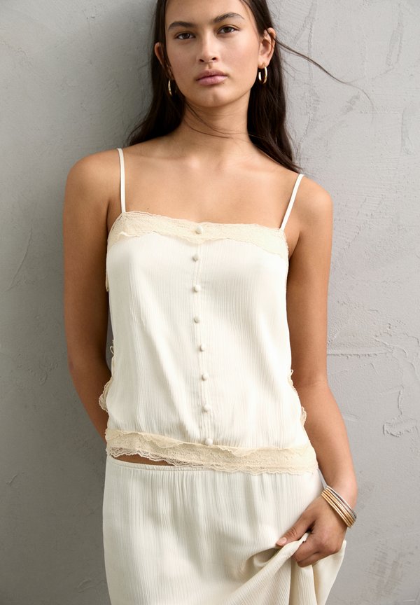 PULL&BEAR