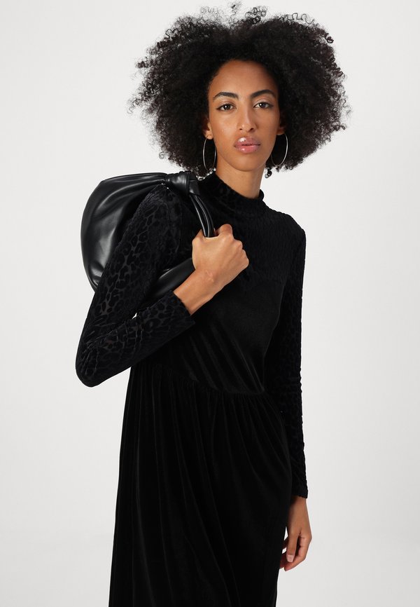 ONLY ONLELIANA HIGH NECK DRESS