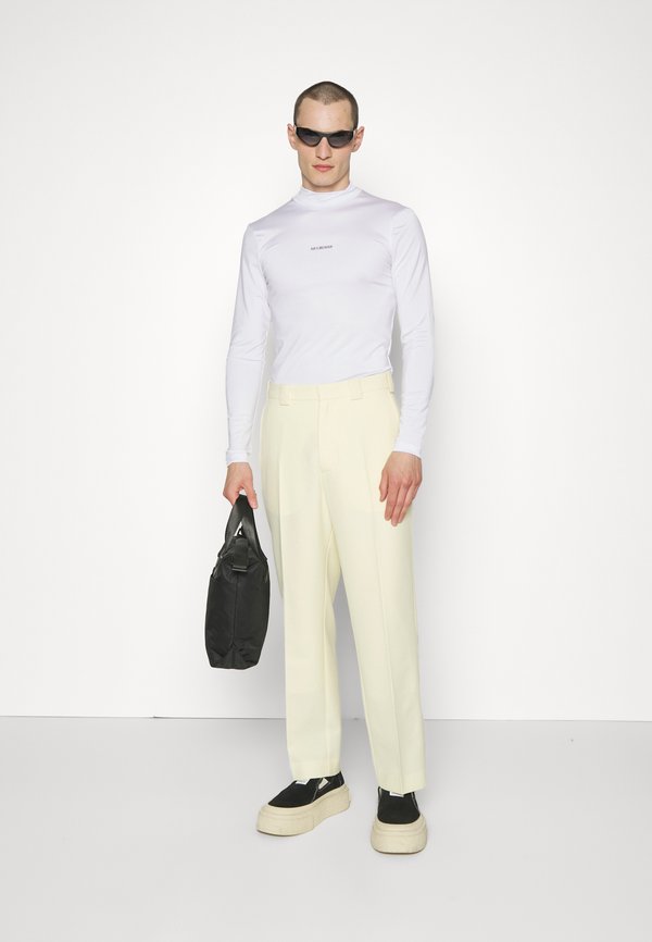 Han Kjøbenhavn LOGO TURTLENECK LONG SLEEVE