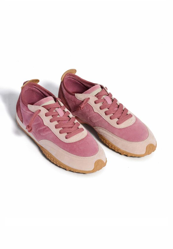 HOFF FINCH SNEAKERS