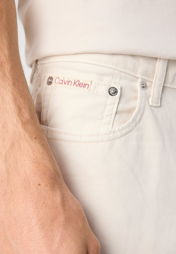 Calvin Klein 90S