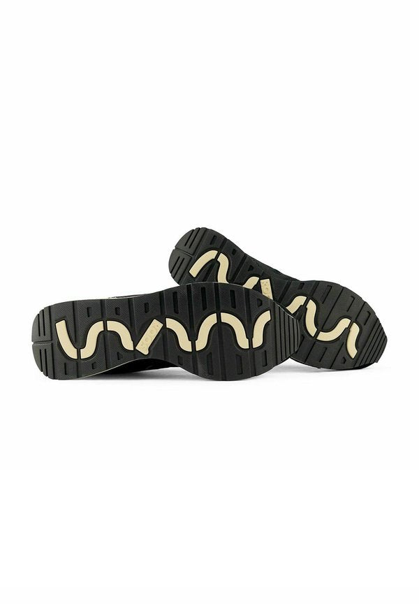 KangaROOS ORIGINALS - COIL R3