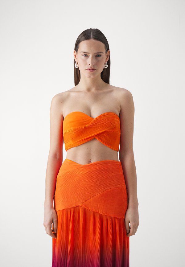 AMUR DARCEY STRAPLESS CROP