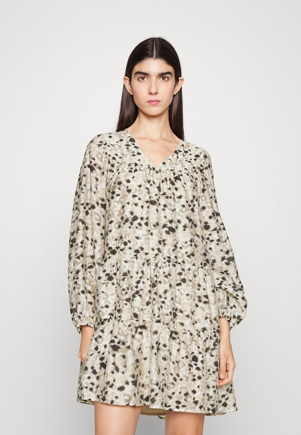Second Female GAURA DRESS