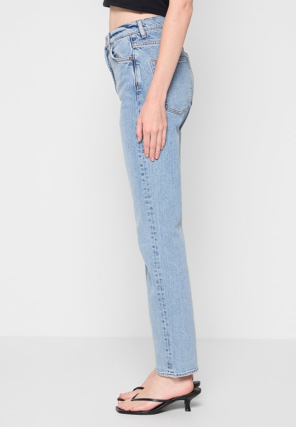 & OTHER STORIES FAVOURITE CUT