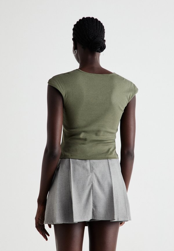 Noisy May NMDORA SQUARE NECK CAPSLEEVE