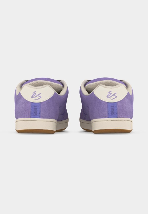 és ACCEL UNISEX