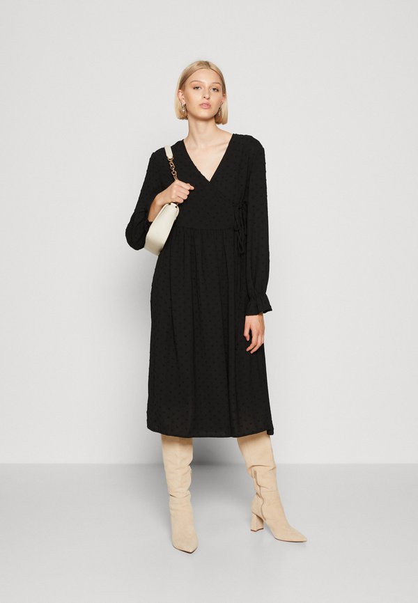 Pieces PCJOURNI HEART WRAP MIDI DRESS