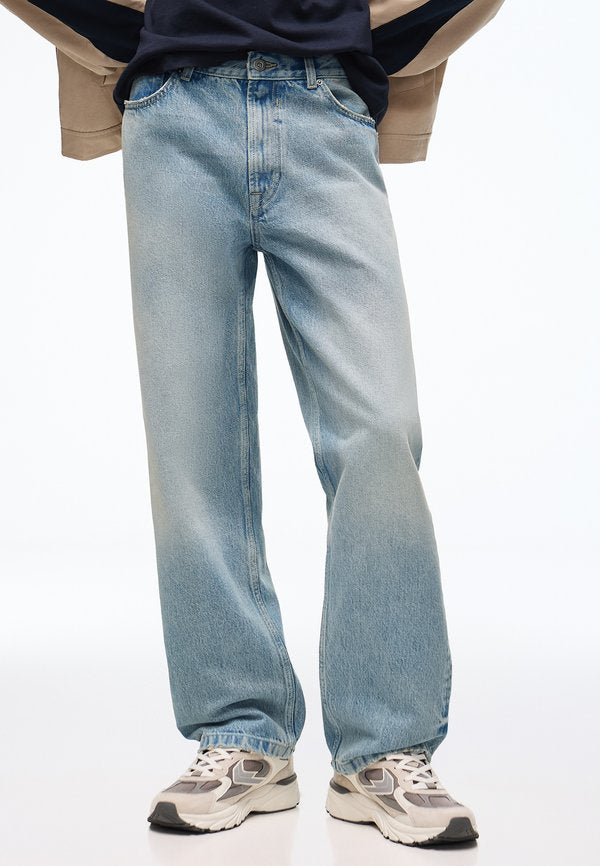 Bershka STRAIGHT WIDE JEANS - Straight leg jeans - blue denim