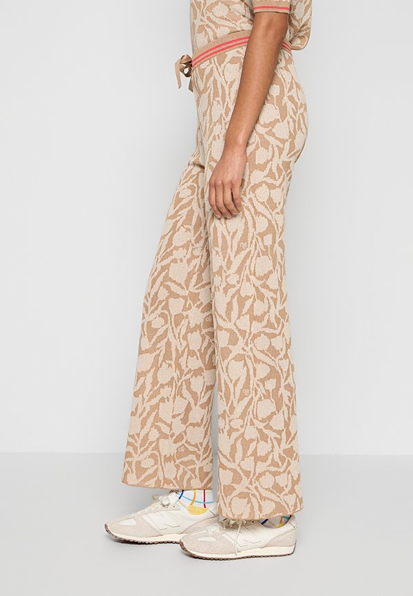 Scotch & Soda