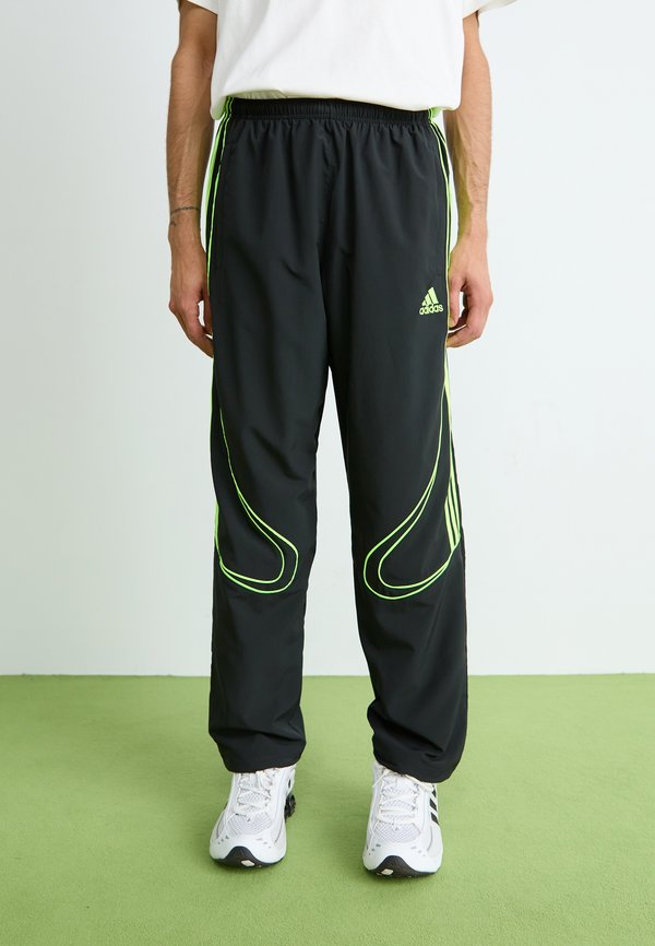adidas Originals TEAMGEIST