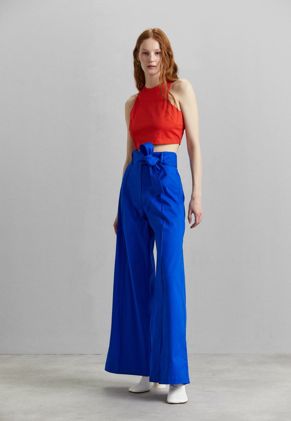 Sara Battaglia CROP