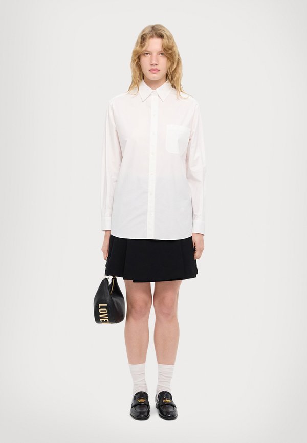 MOSCHINO GONNA