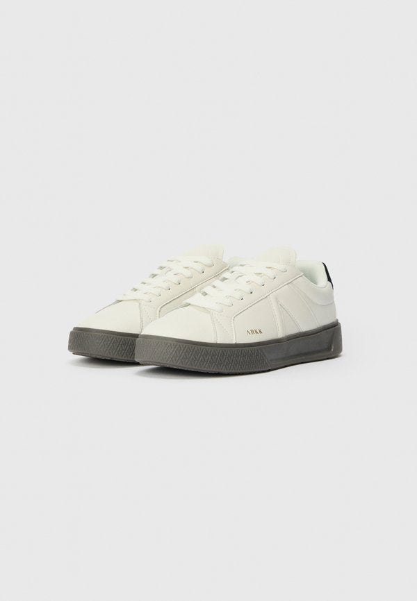 ARKK Copenhagen ESSENCE UNISEX