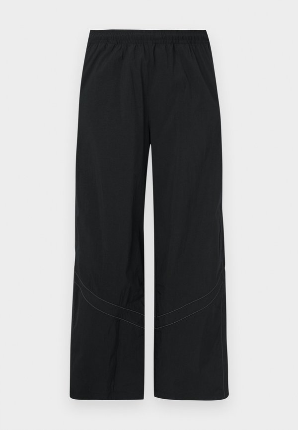 Nike Sportswear PANT - Tracksuit bottoms - black