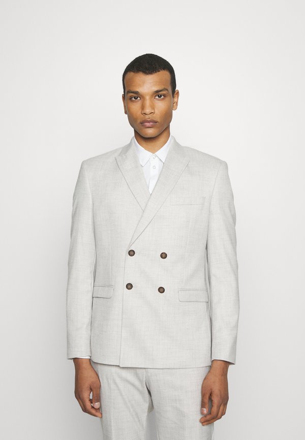 Isaac Dewhirst THE FASHION SUIT PEAK