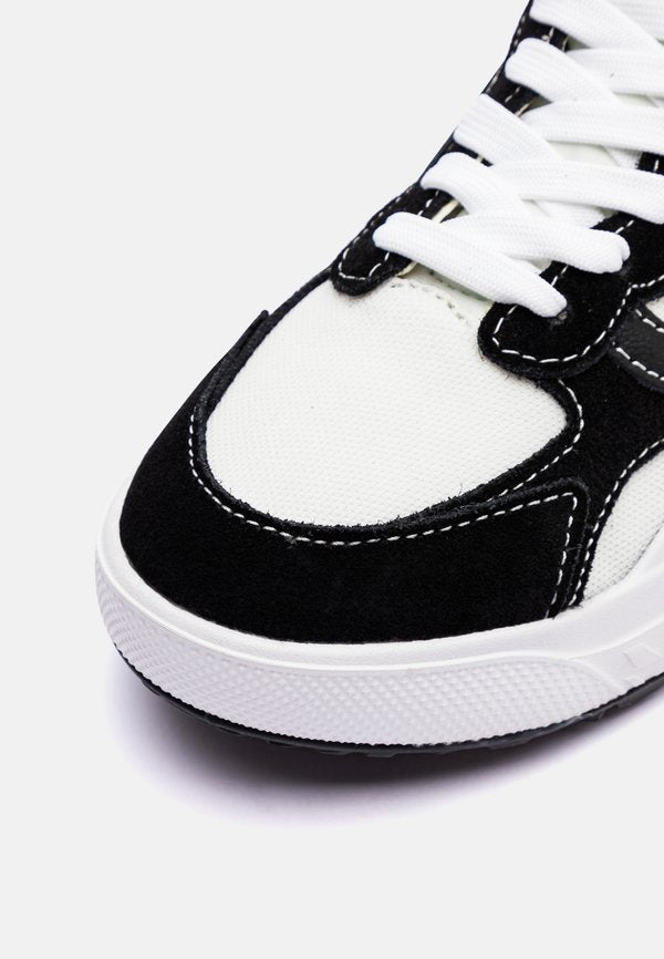 Vans MTE ULTRARANGE NEO VR3