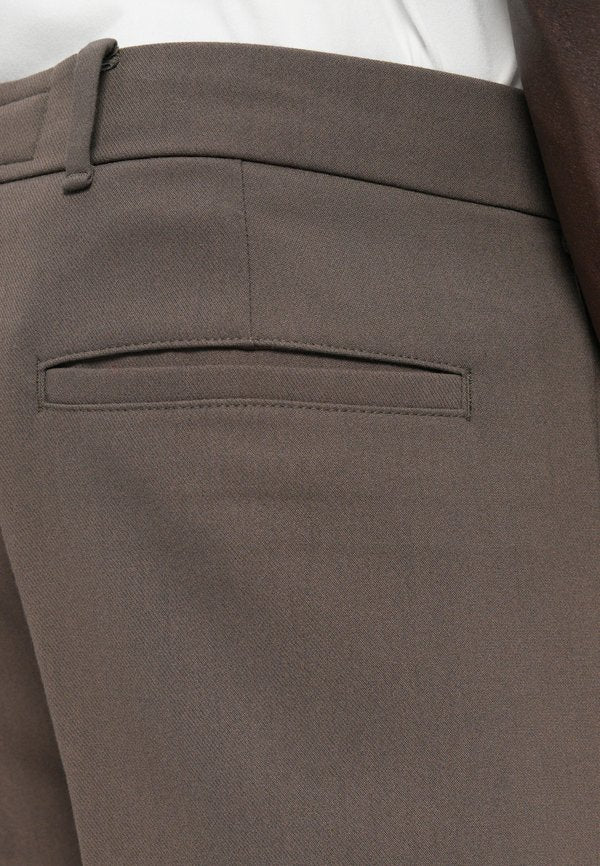 Abercrombie & Fitch PLEATED RELAXED STRAIGHT CASH TOUCH