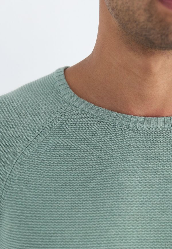 Pier One by Zalando