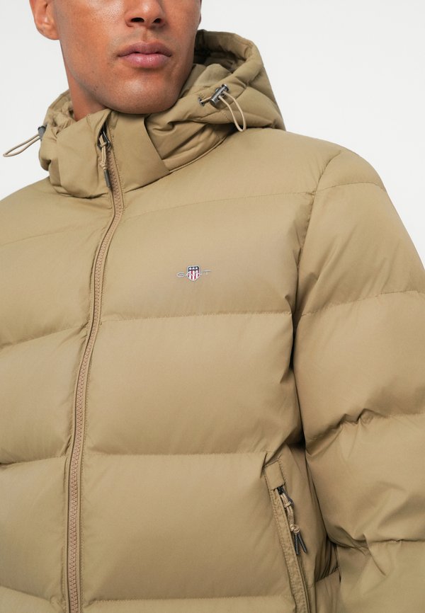 GANT ACTIVE CLOUD JACKET