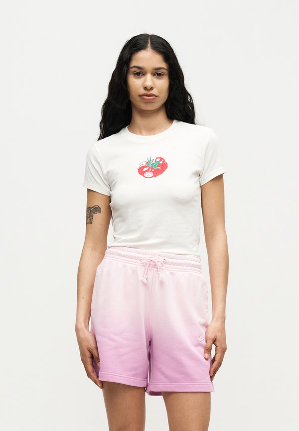Nike Sportswear TEE