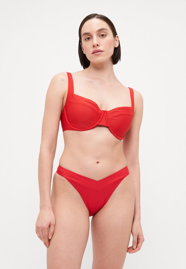 Abercrombie & Fitch Curve Love Wide Strap Underwire Bikini Top