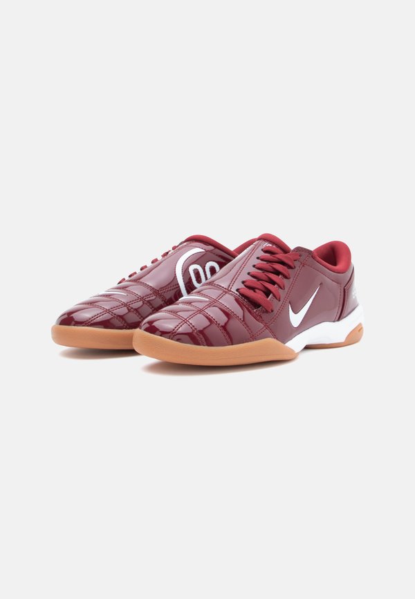 Nike Sportswear T90