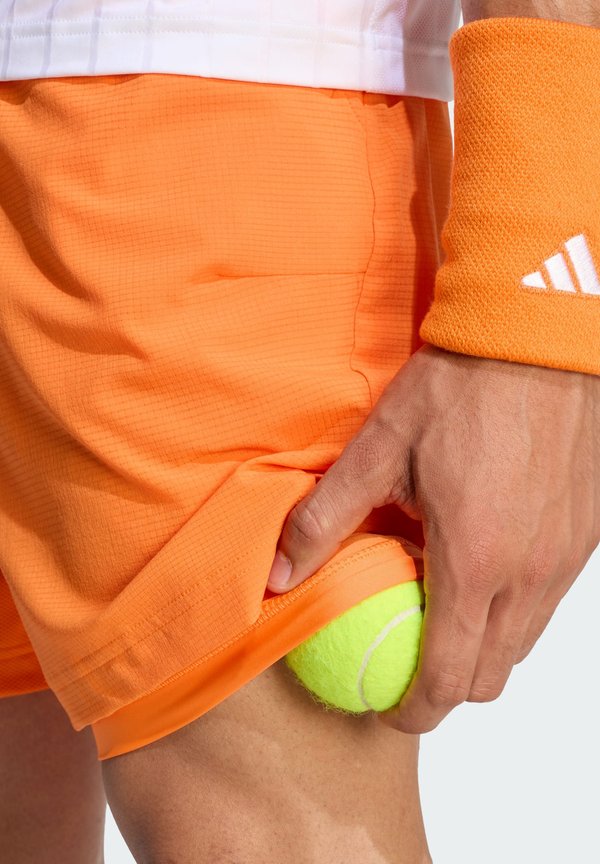 adidas Performance CLIMACOOL SHORTS & INNER SHORTS SET