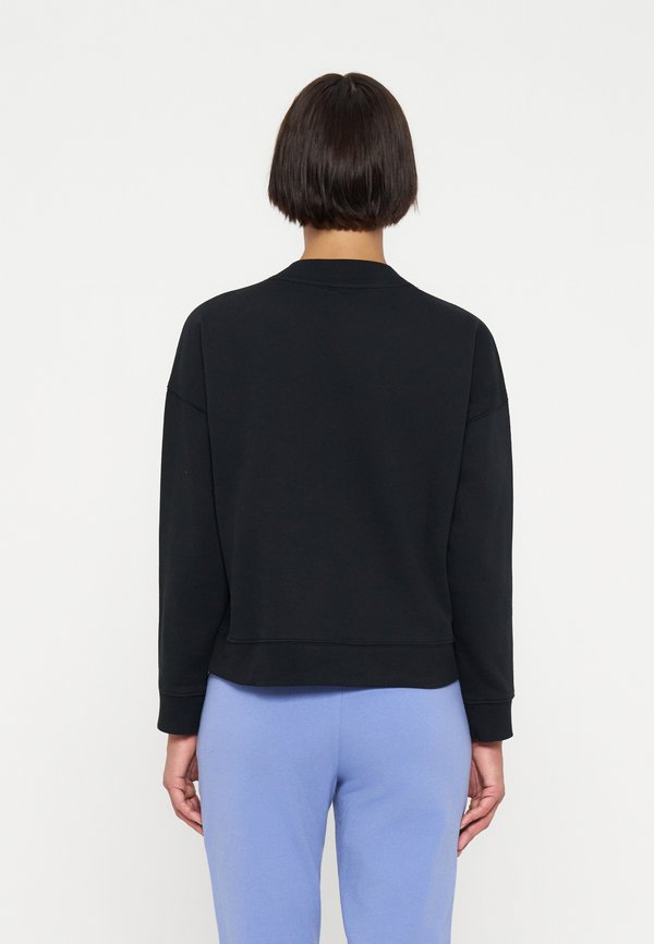 DKNY