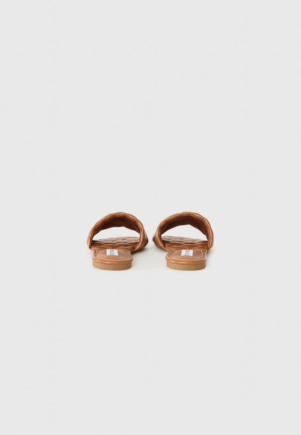 Steve Madden PERRIE