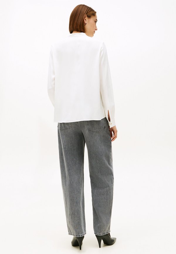 Tommy Hilfiger GOLD-TONE BUTTON RELAXED TWILL BLOUSE