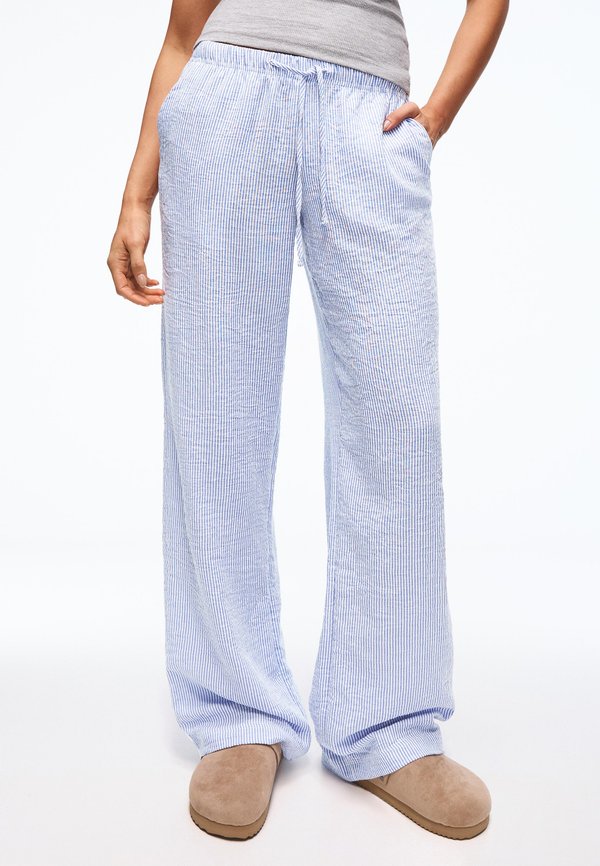 Bershka Trousers - royal blue