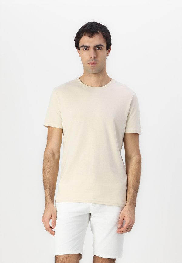 Pier One by Zalando 7 PACK