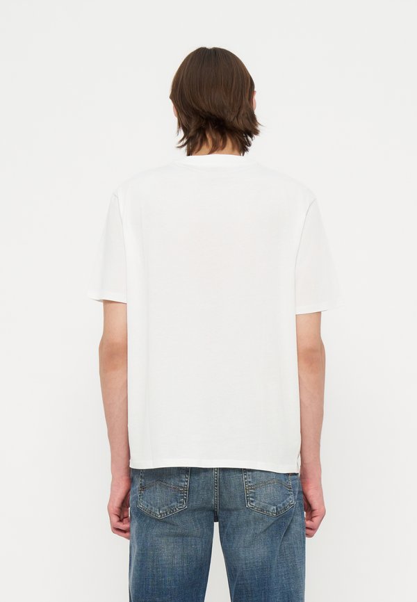 Armani Exchange
