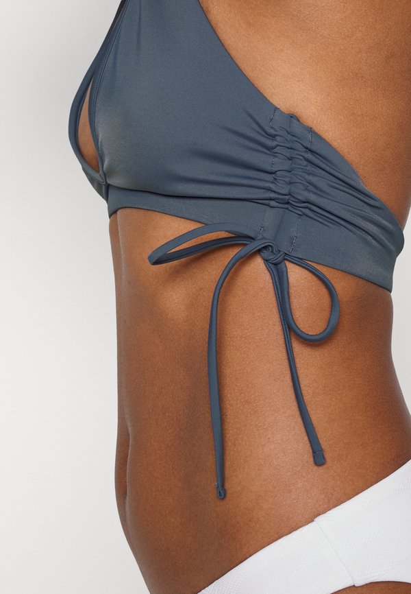 Weekday PAM HALTERNECK BIKINI TOP