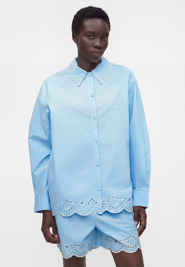 Stine Goya LONG SLEEVE OVERSIZED SHIRT
