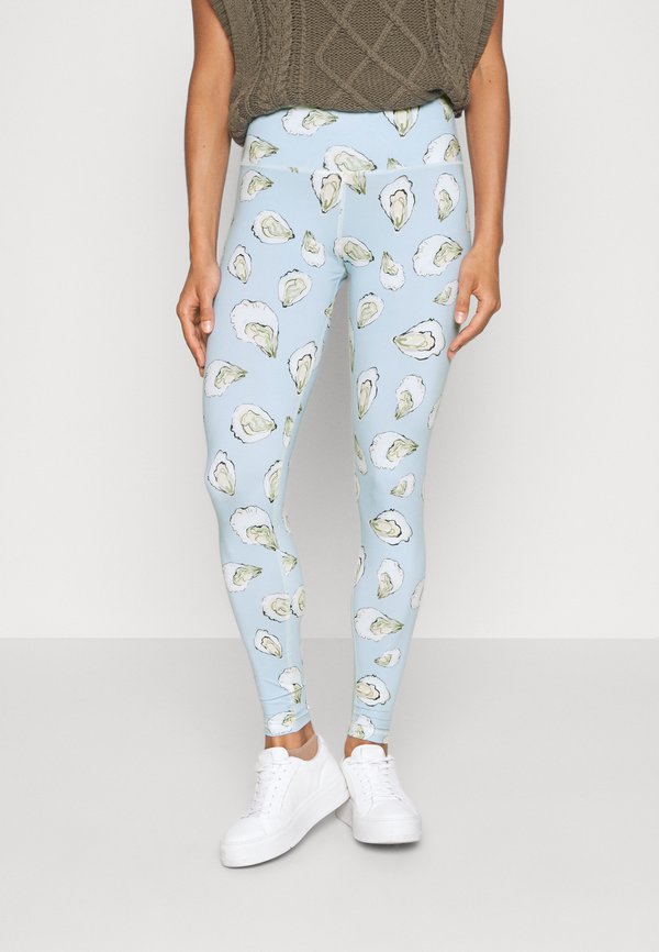 Résumé OHARS TIGHTS