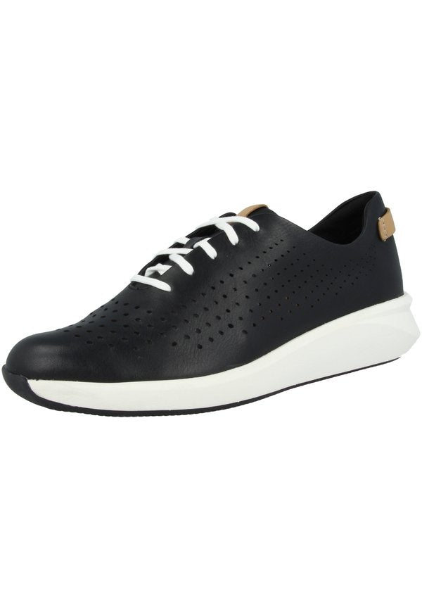 Clarks Unstructured UN RIO TIE