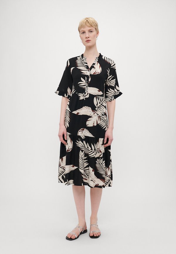Vero Moda Tall VMEASY 2/4 CALF DRESS