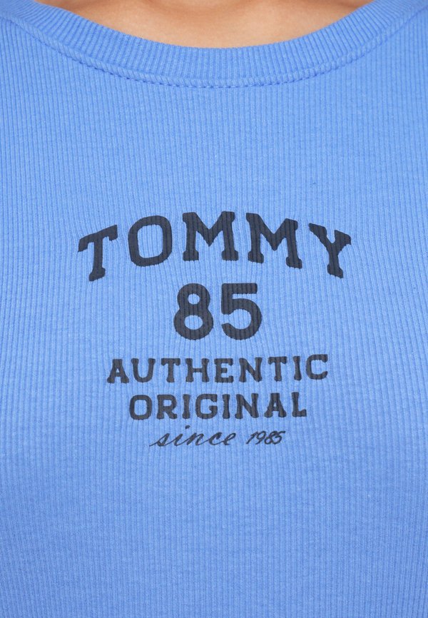 Tommy Jeans LOGO RIBBED SLIM T-SHIRT