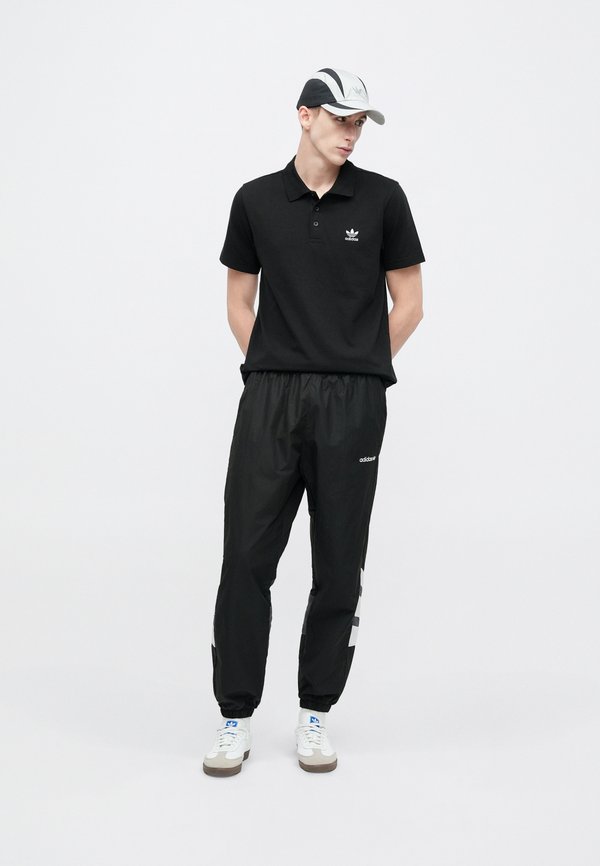 adidas Originals SANTIAGO