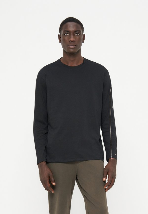 Armani Exchange